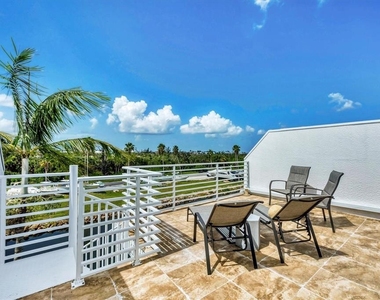 8234 Harborside Circle - Photo Thumbnail 22