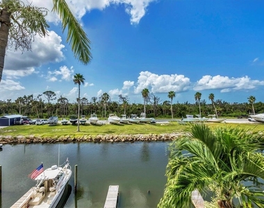 8234 Harborside Circle - Photo Thumbnail 24