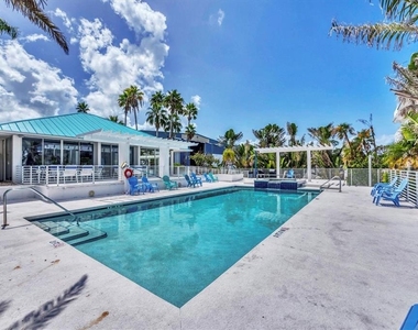 8234 Harborside Circle - Photo Thumbnail 29