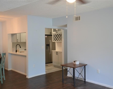 3232 Lake Pine Way E - Photo Thumbnail 31