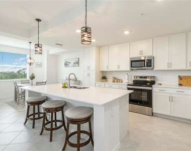 17625 Opal Sand Drive - Photo Thumbnail 10