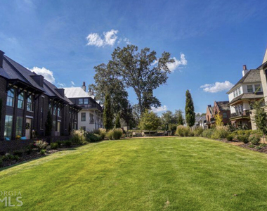 160 Glasgow Lane - Photo Thumbnail 3