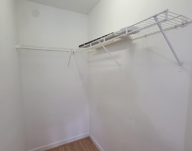 929 Morreene Road - Photo Thumbnail 7