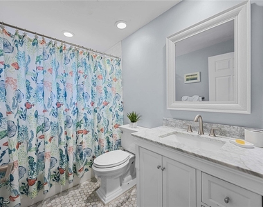 707 Port Side Drive - Photo Thumbnail 25
