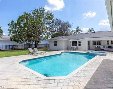707 Port Side Drive - Photo Thumbnail 31