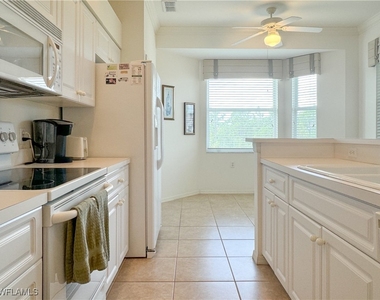 3820 Sawgrass Way - Photo Thumbnail 23