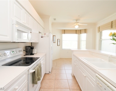 3820 Sawgrass Way - Photo Thumbnail 22