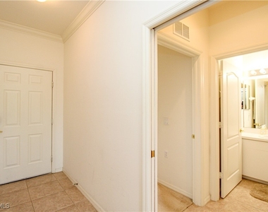 3820 Sawgrass Way - Photo Thumbnail 6
