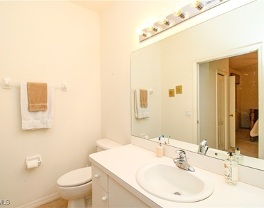3820 Sawgrass Way - Photo Thumbnail 4
