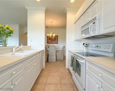 3820 Sawgrass Way - Photo Thumbnail 19