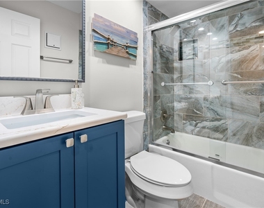 25901 Hickory Boulevard - Photo Thumbnail 8