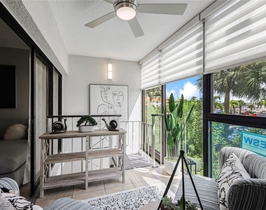 807 River Point Drive - Photo Thumbnail 22