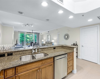 2728 Tiburon Boulevard E - Photo Thumbnail 6