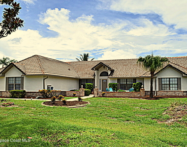 285 Utopia Circle - Photo Thumbnail 10