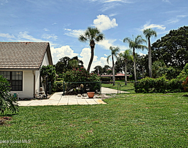 285 Utopia Circle - Photo Thumbnail 30
