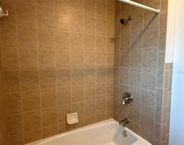 215 S West Shore Boulevard - Photo Thumbnail 12