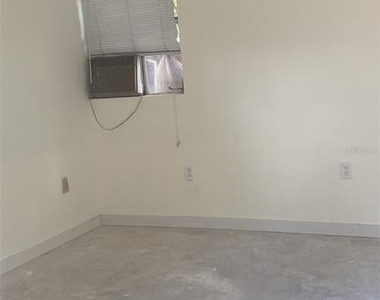 215 S West Shore Boulevard - Photo Thumbnail 28