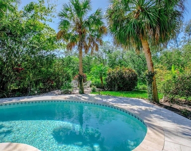 6979 Longboat Drive S - Photo Thumbnail 18