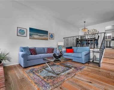420 Palos Verdes Boulevard - Photo Thumbnail 4