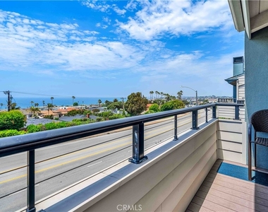 420 Palos Verdes Boulevard - Photo Thumbnail 16