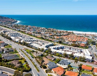 420 Palos Verdes Boulevard - Photo Thumbnail 35
