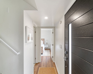 213 17th Street - Photo Thumbnail 15