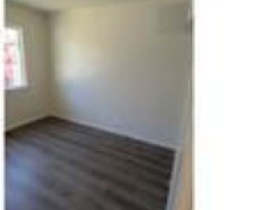 859 E 87th Place - Photo Thumbnail 1