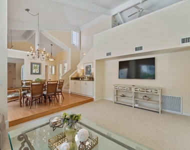 107 Mako Lane - Photo Thumbnail 8