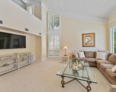 107 Mako Lane - Photo Thumbnail 6
