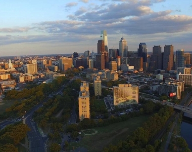 2200 Benjamin Franklin Parkway - Photo Thumbnail 45