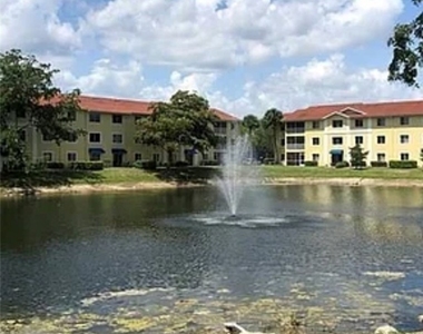 8304 Key Royal Circle - Photo Thumbnail 10