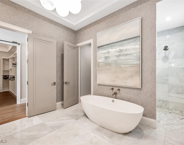 556 17th Avenue S - Photo Thumbnail 22