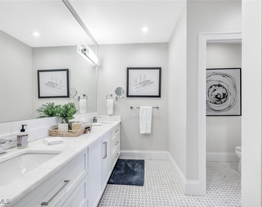 556 17th Avenue S - Photo Thumbnail 32