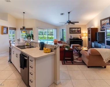 458 Countryside Drive - Photo Thumbnail 8