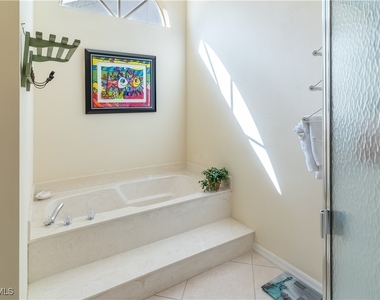 458 Countryside Drive - Photo Thumbnail 23