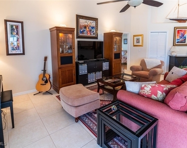 458 Countryside Drive - Photo Thumbnail 18