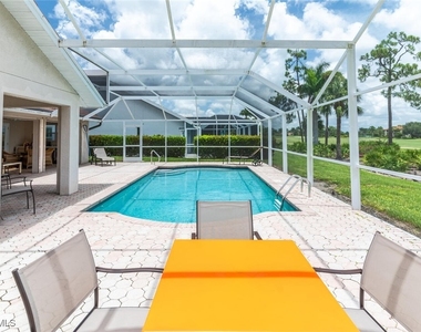 458 Countryside Drive - Photo Thumbnail 40