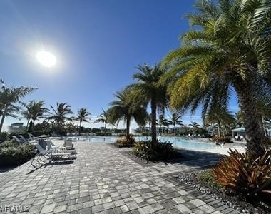 9007 Saint Lucia Drive - Photo Thumbnail 13