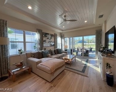 9007 Saint Lucia Drive - Photo Thumbnail 3