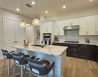 9007 Saint Lucia Drive - Photo Thumbnail 29