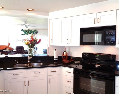 6260 Bellerive Avenue - Photo Thumbnail 17