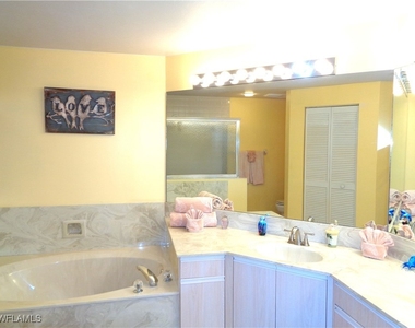 6260 Bellerive Avenue - Photo Thumbnail 25