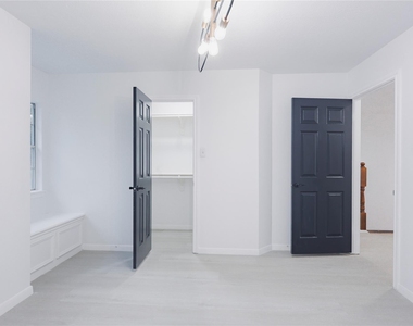 17527 Sandy Cliffs Drive - Photo Thumbnail 31