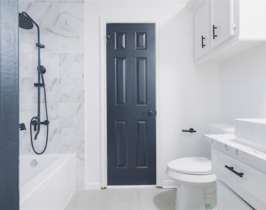 17527 Sandy Cliffs Drive - Photo Thumbnail 25