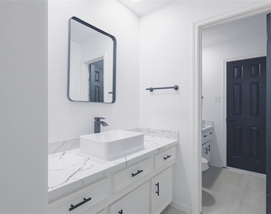 17527 Sandy Cliffs Drive - Photo Thumbnail 30