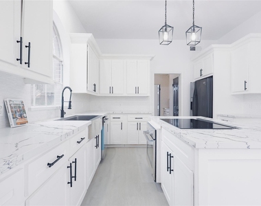 17527 Sandy Cliffs Drive - Photo Thumbnail 10