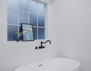 17527 Sandy Cliffs Drive - Photo Thumbnail 20
