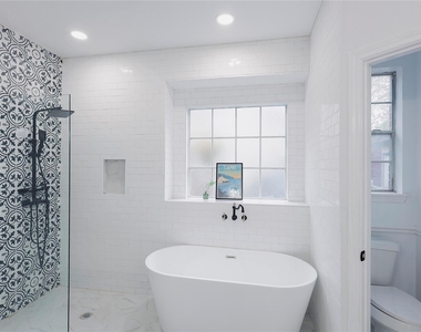 17527 Sandy Cliffs Drive - Photo Thumbnail 19