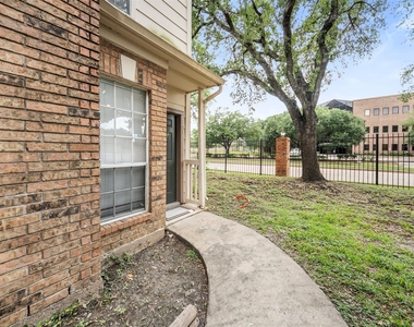 2626 Holly Hall - Photo Thumbnail 22