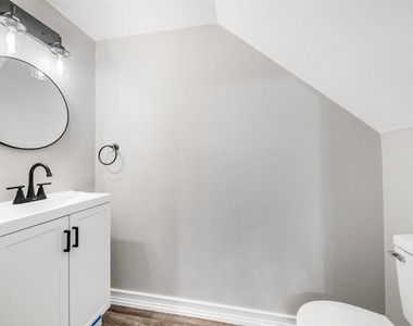 2626 Holly Hall - Photo Thumbnail 4